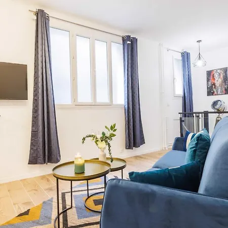 Magnificent Duplex - 2br-6p - Near Montmartre * Paris